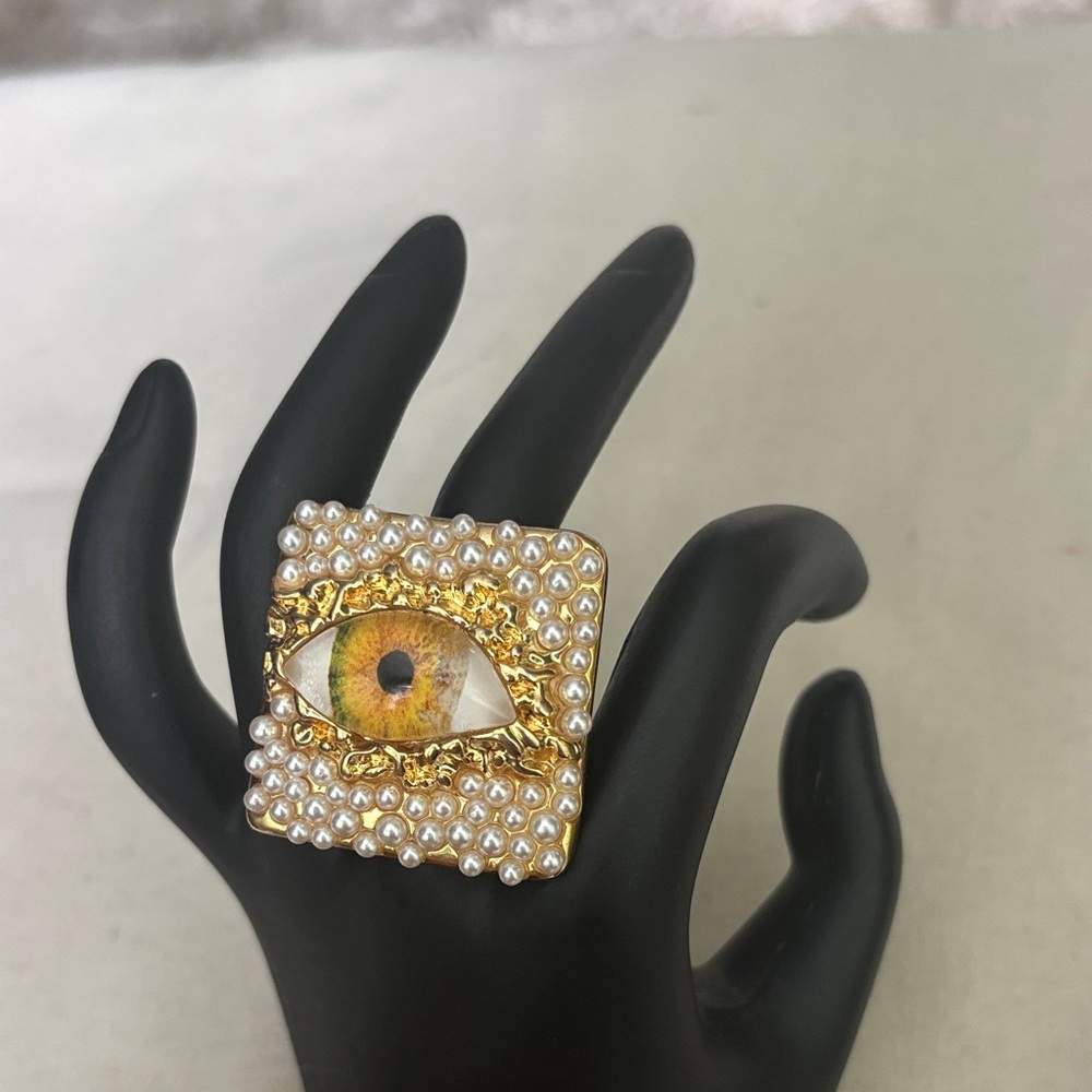 Schiaparelli Gold and Pearl Eye Ring